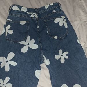 SHEIN Flower pattern jeans